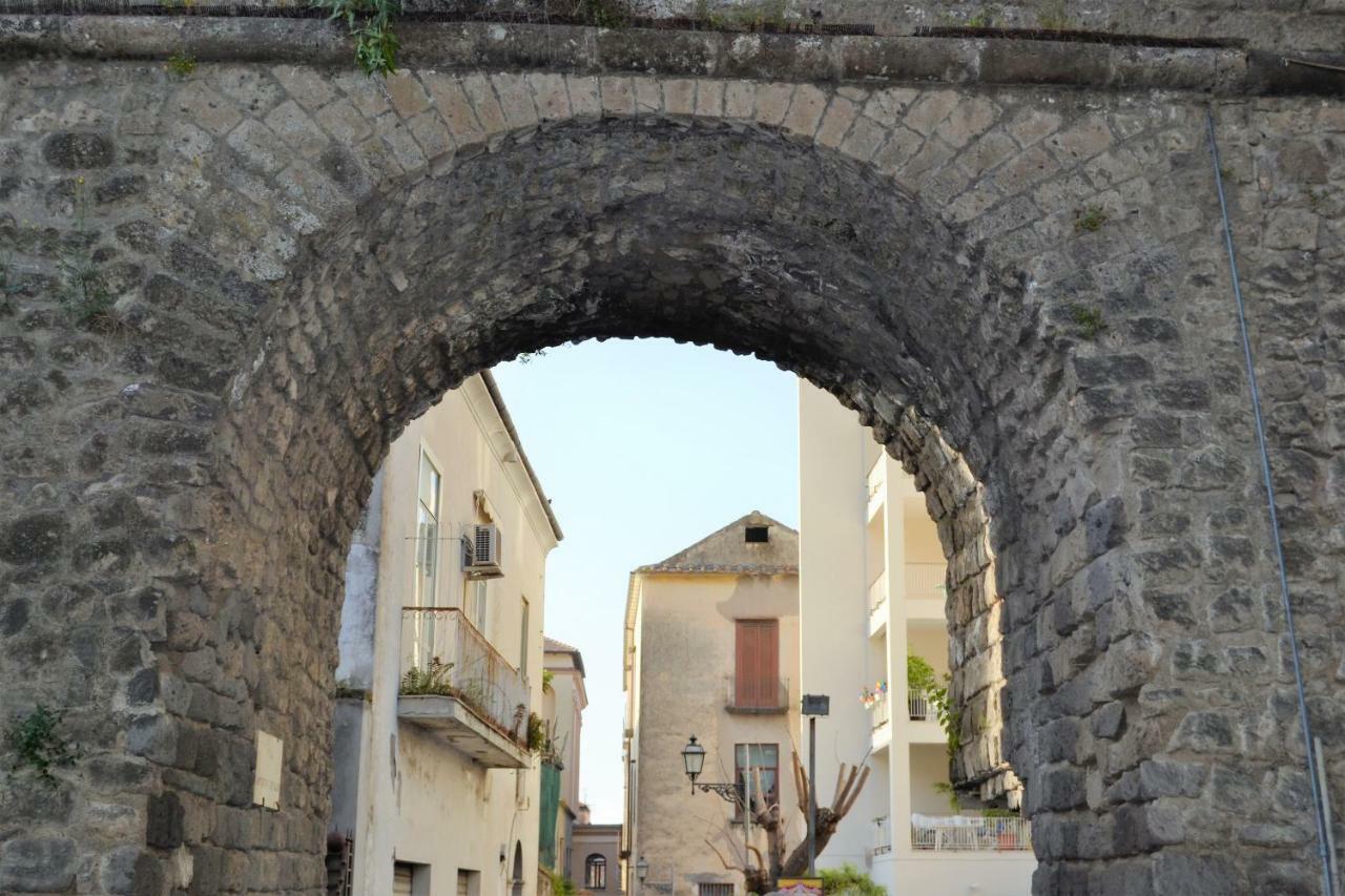 Hôtel La Piccola Sorrente Extérieur photo